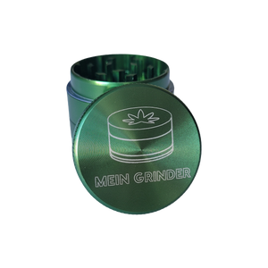 Grüner personalisierter Grinder mit dem Logo graviert von Mein Grinder