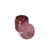 Pinker Grinder mit Gravur Princess Polly und Bunny auf einem Säckchen aus Baumwolle